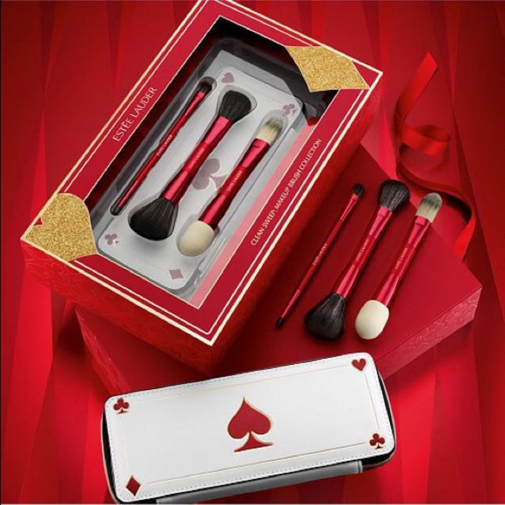 Estée Lauder Clean sweep brush set